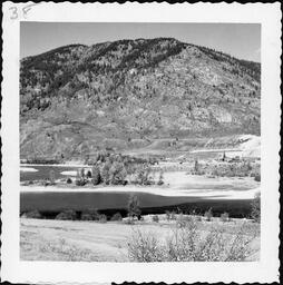 Ooteschenia Flats and Columbia River taken from the West