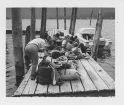 ARTS I Students on Pier (2)