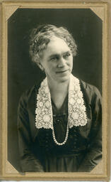 Minnie Warmington