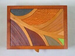 Rainbow Branch Box