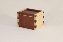 Contrast Box