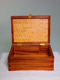 Rainbow Branch Box